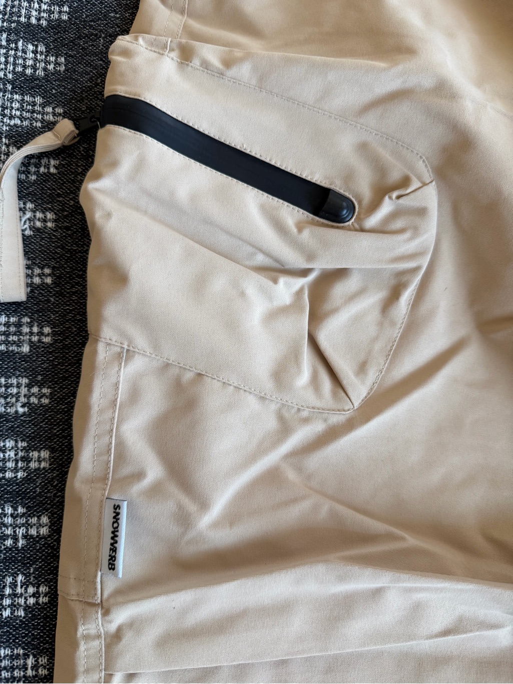 New Snowverb Loose Fit Ski & Snowboard Snow Cargo Pants For Mens And Womens — image 5 of 8
